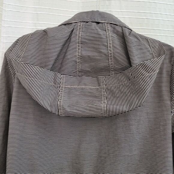 TOMMY HILFIGER Lightweight WindBreaker Brown/Cream Pinstripe Jacket Women's S - Picture 11 of 12